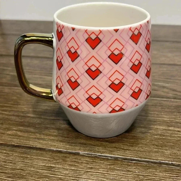 Edible Arrangements Valentine Red Pink Geometric Hearts Large Mug, Gold Handle - Picture 3 of 5